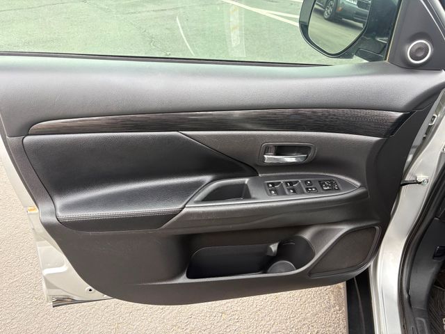 2018 Mitsubishi Outlander SEL 2018 Mitsubishi Outlander SEL