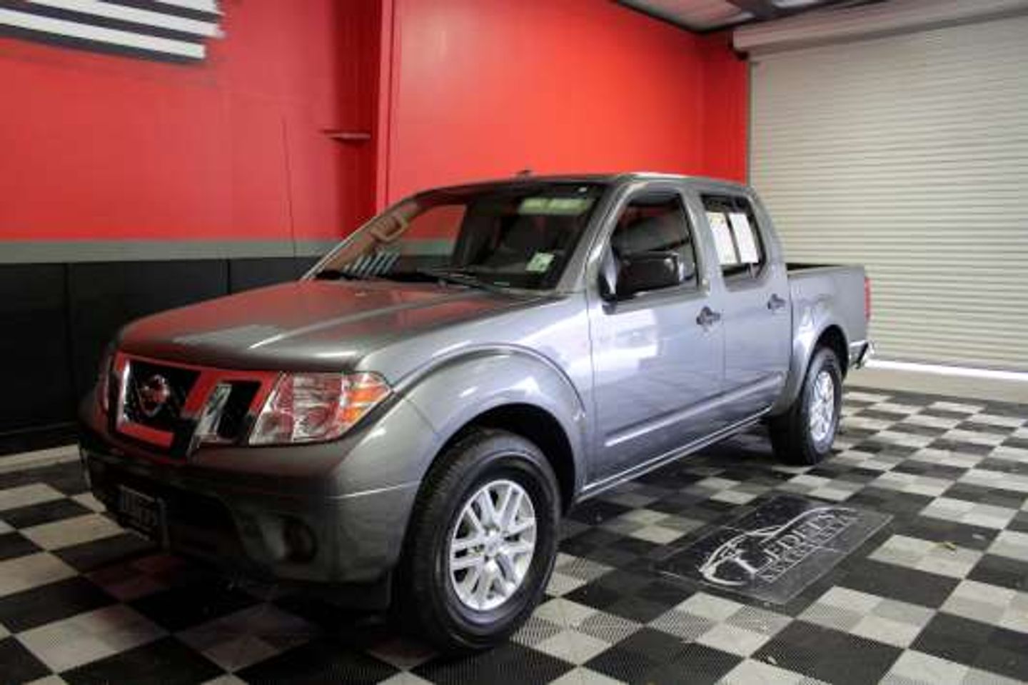 2018 Nissan Frontier SV - 8