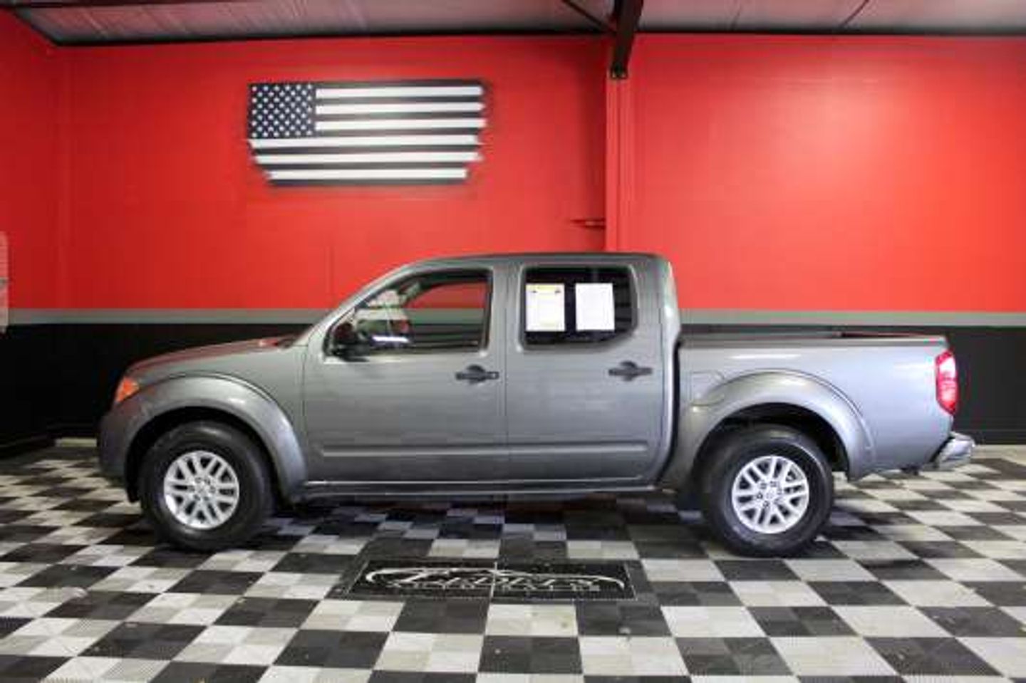 2018 Nissan Frontier SV - 7
