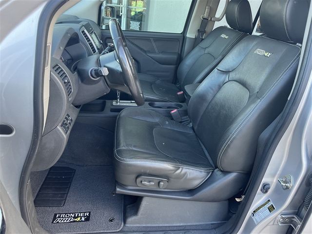 2018 Nissan Frontier PRO-4X Sunroof Siri Eyes Free Nissan Connect Nav 2018 Nissan Frontier PRO-4X Sunroof Siri Eyes Free Nissan Connect Nav