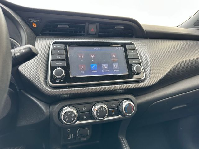 2018 Nissan Kicks S | Irving, Texas | Hopper Motorplex