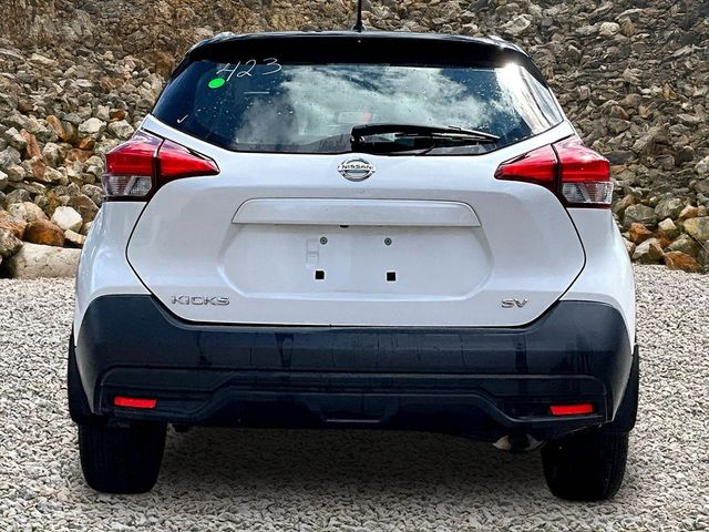 2018 Nissan Kicks SV