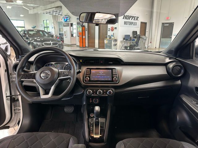 2018 Nissan Kicks S 