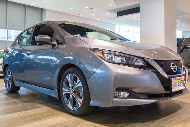 2018 Nissan LEAF SV