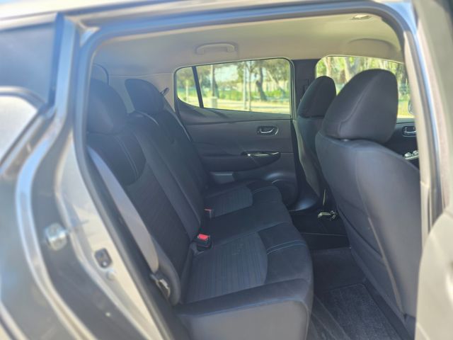 2018 Nissan LEAF SV 2018 Nissan LEAF SV