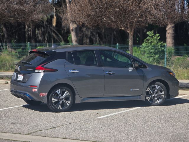 2018 Nissan LEAF SV