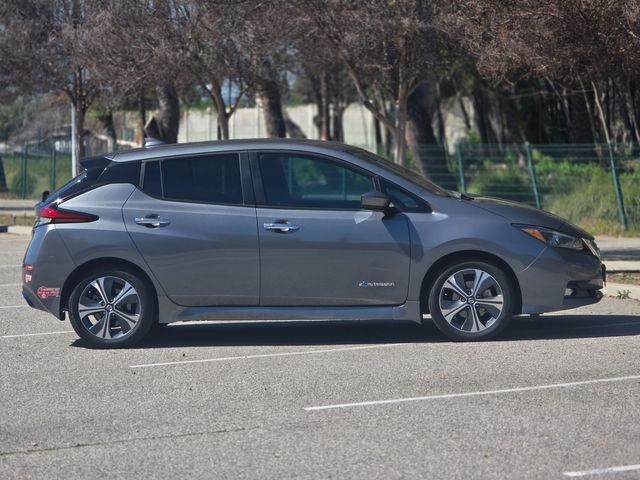 2018 Nissan LEAF SV 2018 Nissan LEAF SV