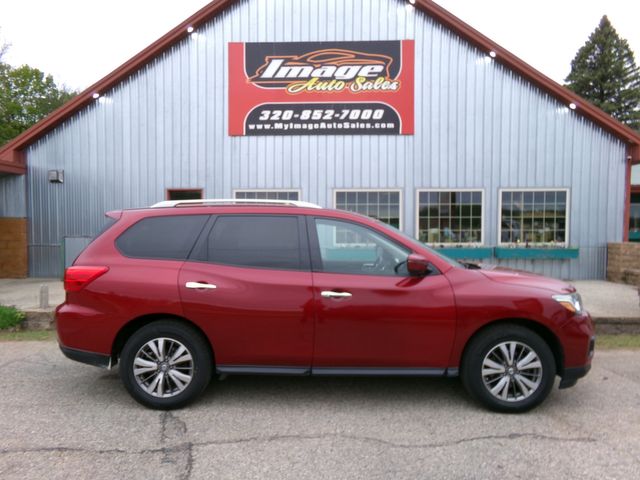 2018 Nissan Pathfinder AWD SV | Alexandria, Minnesota | Image Auto Sales (MN)