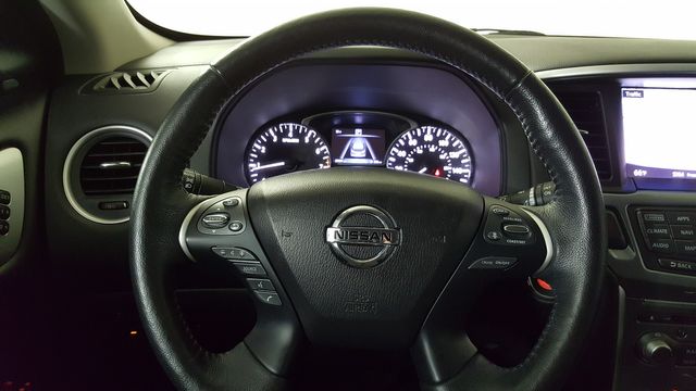 2018 Nissan Pathfinder SL | Carrollton, TX | Legend Motorcars of Carrollton 2018 Nissan Pathfinder SL | Carrollton, TX | Legend Motorcars of Carrollton