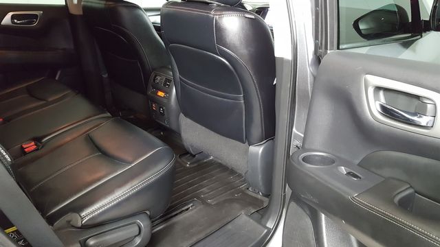 2018 Nissan Pathfinder SL | Carrollton, TX | Legend Motorcars of Carrollton 2018 Nissan Pathfinder SL | Carrollton, TX | Legend Motorcars of Carrollton