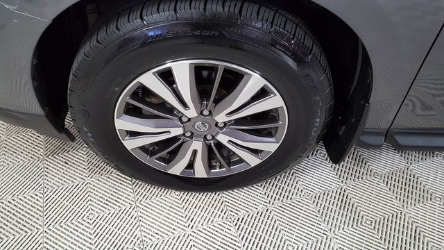 2018 Nissan Pathfinder SL | Carrollton, TX | Legend Motorcars of Carrollton 2018 Nissan Pathfinder SL | Carrollton, TX | Legend Motorcars of Carrollton