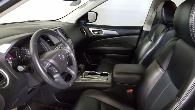 2018 Nissan Pathfinder SL | Carrollton, TX | Legend Motorcars of Carrollton 2018 Nissan Pathfinder SL | Carrollton, TX | Legend Motorcars of Carrollton