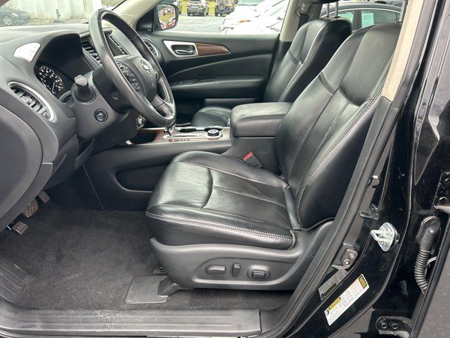 2018 Nissan Pathfinder PLATINUM