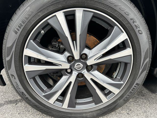 2018 Nissan Pathfinder PLATINUM