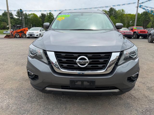 2018 Nissan Pathfinder SV