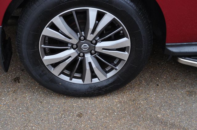 2018 Nissan Pathfinder S Sport Utility 4D | Louisville, MS | CARite Louisville MS