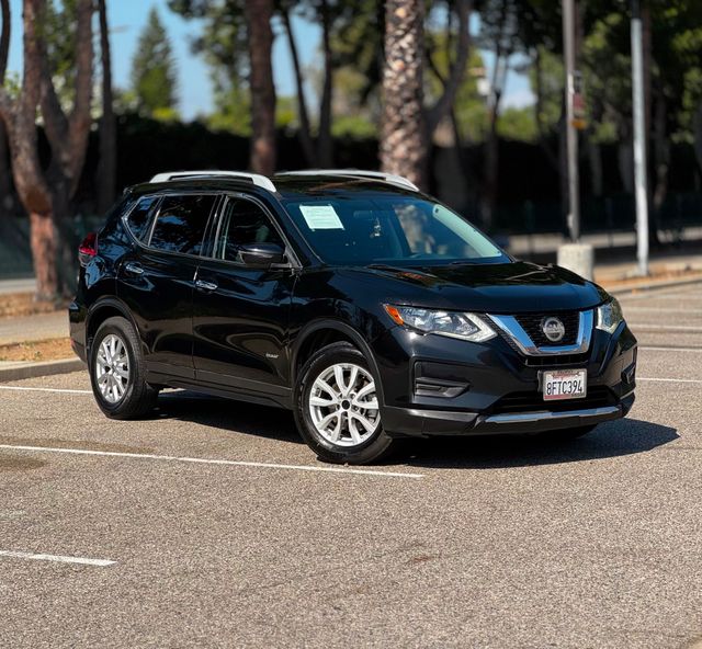 2018 Nissan Rogue Hybrid SV | Reseda, CA | Angeles Auto Alliance 2018 Nissan Rogue Hybrid SV | Reseda, CA | Angeles Auto Alliance