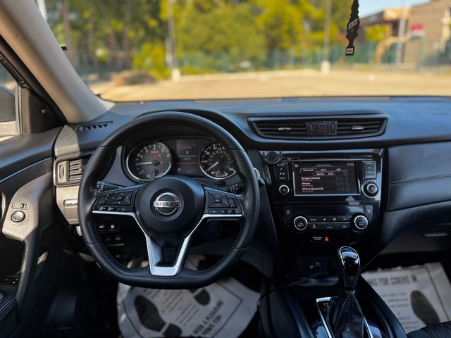 2018 Nissan Rogue Hybrid SV | Reseda, CA | Angeles Auto Alliance