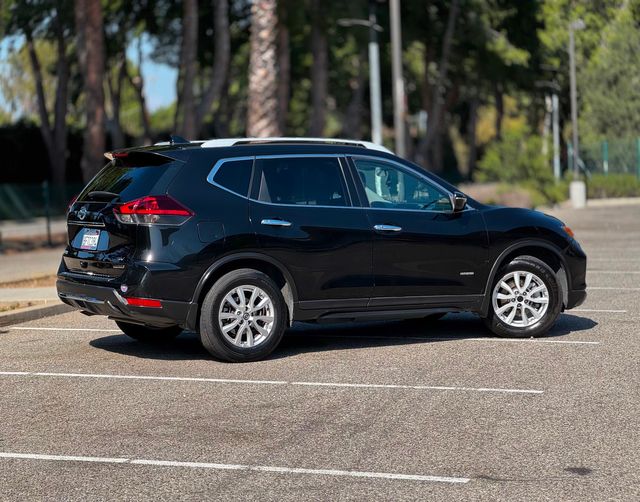 2018 Nissan Rogue Hybrid SV | Reseda, CA | Angeles Auto Alliance