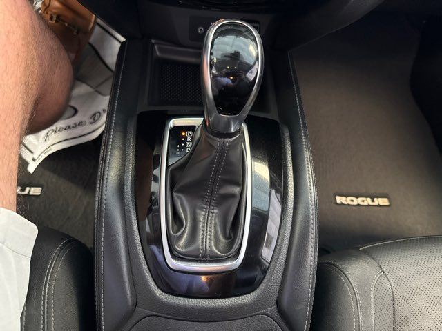 2018 Nissan Rogue SL | Rome, GA | Knight's Car Store 2018 Nissan Rogue SL | Rome, GA | Knight's Car Store