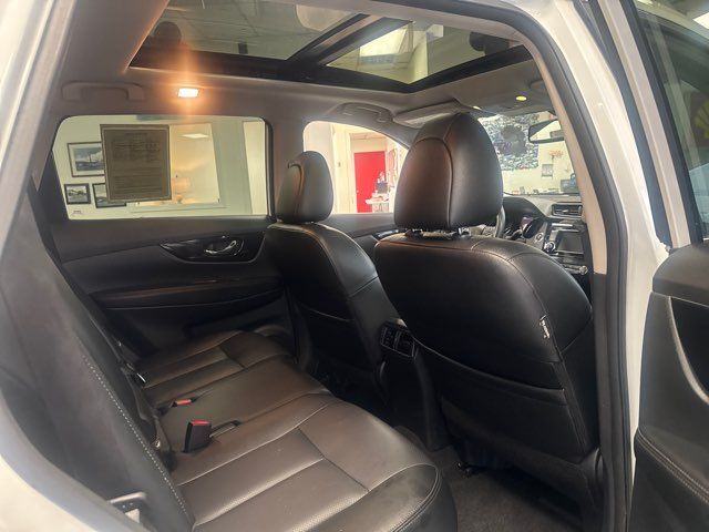 2018 Nissan Rogue SL | Rome, GA | Knight's Car Store 2018 Nissan Rogue SL | Rome, GA | Knight's Car Store