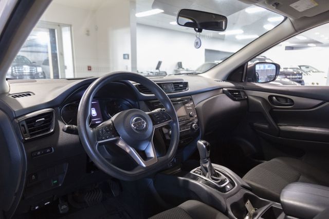 2018 Nissan Rogue Sport S