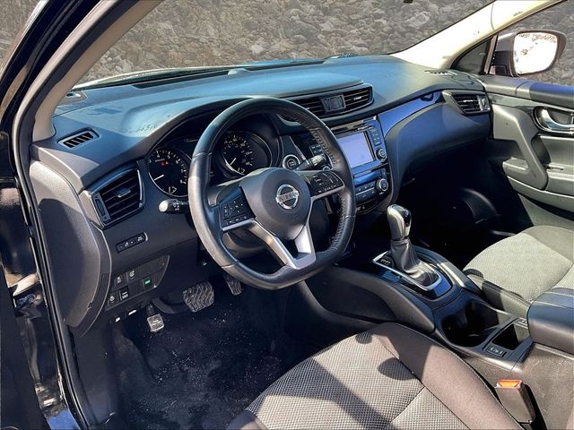 2018 Nissan Rogue Sport SV