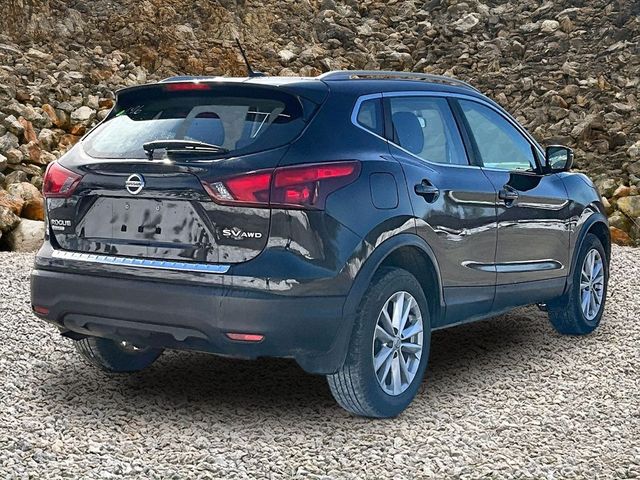 2018 Nissan Rogue Sport SV