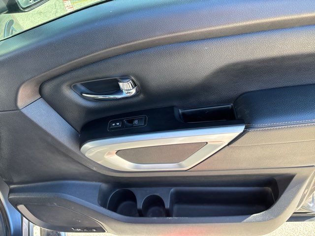 2018 Nissan Titan PRO-4X | San Antonio, TX | Clear Choice Automotive South