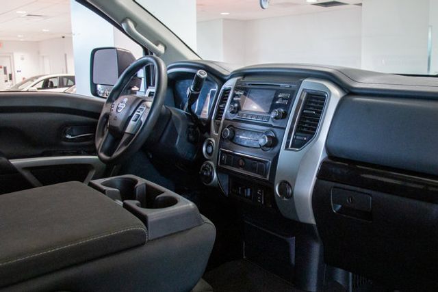 2018 Nissan Titan XD 4WD Crew Cab SV