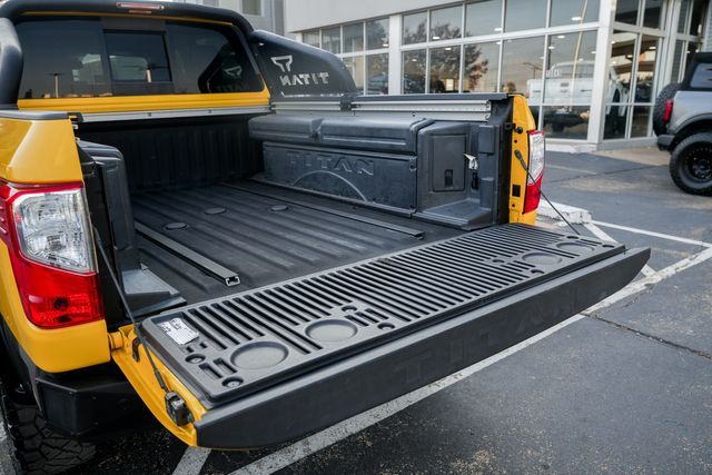 2018 Nissan Titan XD PRO-4X 4X4 W/ UPGRADES / 1-OWNER REGULAR SERVICES | Austin, TX | Rocky Mountain Truck Stop Austin 2018 Nissan Titan XD PRO-4X 4X4 W/ UPGRADES / 1-OWNER REGULAR SERVICES | Austin, TX | Rocky Mountain Truck Stop Austin