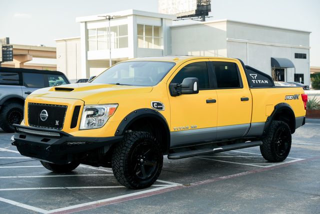 2018 Nissan Titan XD PRO-4X 4X4 W/ UPGRADES / 1-OWNER REGULAR SERVICES | Austin, TX | Rocky Mountain Truck Stop Austin 2018 Nissan Titan XD PRO-4X 4X4 W/ UPGRADES / 1-OWNER REGULAR SERVICES | Austin, TX | Rocky Mountain Truck Stop Austin
