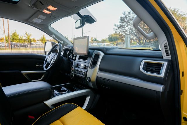 2018 Nissan Titan XD PRO-4X 4X4 W/ UPGRADES / 1-OWNER REGULAR SERVICES | Austin, TX | Rocky Mountain Truck Stop Austin 2018 Nissan Titan XD PRO-4X 4X4 W/ UPGRADES / 1-OWNER REGULAR SERVICES | Austin, TX | Rocky Mountain Truck Stop Austin