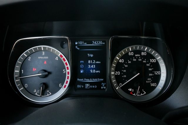 2018 Nissan Titan XD PRO-4X 4X4 W/ UPGRADES / 1-OWNER REGULAR SERVICES | Austin, TX | Rocky Mountain Truck Stop Austin 2018 Nissan Titan XD PRO-4X 4X4 W/ UPGRADES / 1-OWNER REGULAR SERVICES | Austin, TX | Rocky Mountain Truck Stop Austin