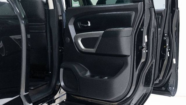 2018 Nissan Titan XD PRO 4X 4x4 4dr Crew Cab (Diesel) | Houston, TX | Houston Auto Credit 2018 Nissan Titan XD PRO 4X 4x4 4dr Crew Cab (Diesel) | Houston, TX | Houston Auto Credit