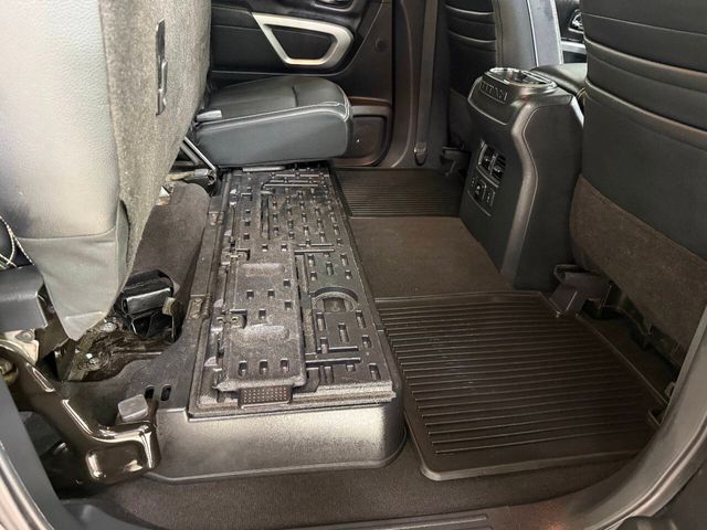 2018 Nissan Titan XD PRO 4X 4x4 4dr Crew Cab (Diesel) | Houston, TX | Houston Auto Credit