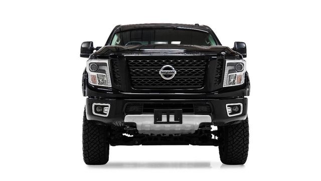 2018 Nissan Titan XD PRO 4X 4x4 4dr Crew Cab (Diesel) | Houston, TX | Houston Auto Credit 2018 Nissan Titan XD PRO 4X 4x4 4dr Crew Cab (Diesel) | Houston, TX | Houston Auto Credit