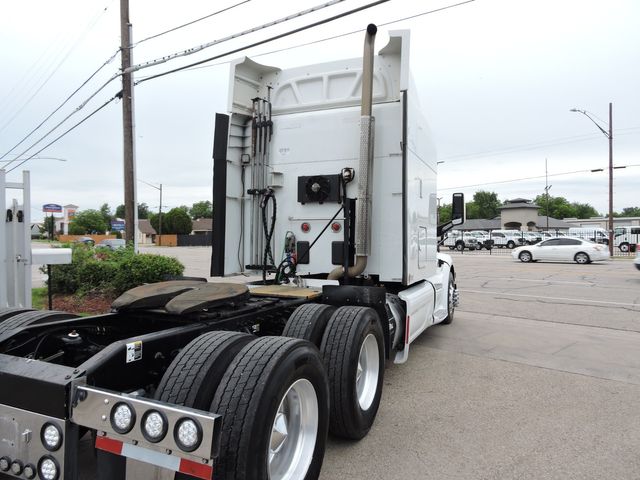 2018 Peterbilt 579 Sleeper