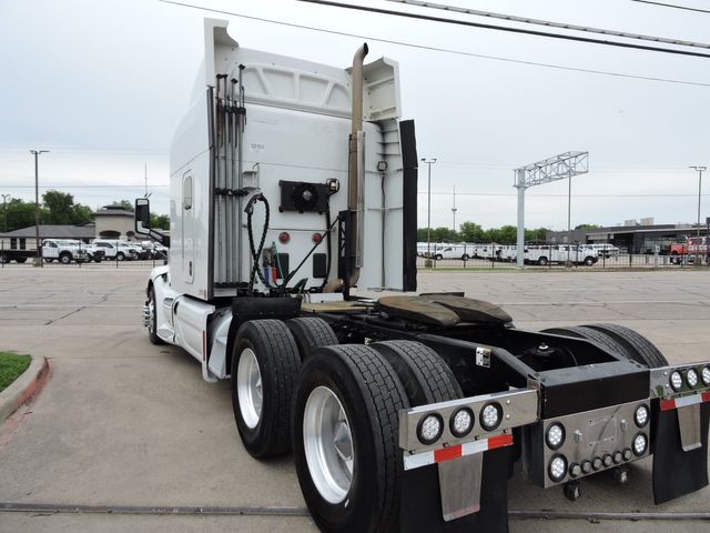 2018 Peterbilt 579 Sleeper