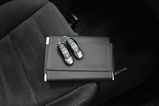 2018 Porsche 718 Boxster GTS 2018 Porsche 718 Boxster GTS