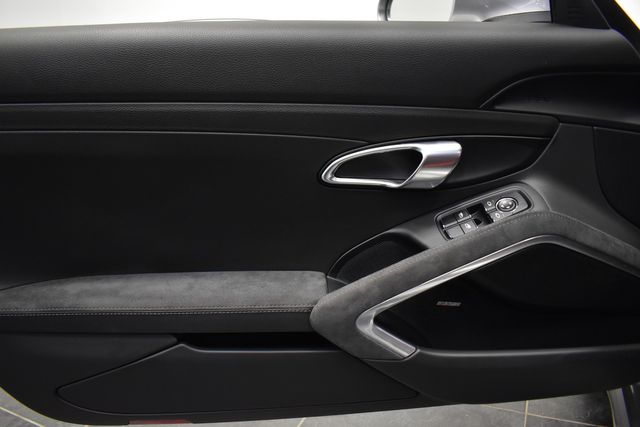 2018 Porsche 718 Boxster GTS 2018 Porsche 718 Boxster GTS