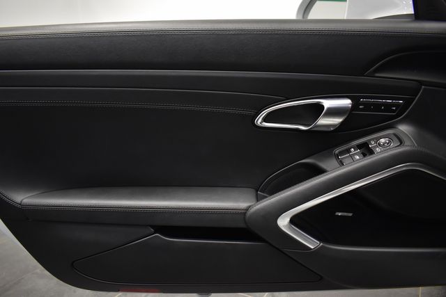 2018 Porsche 718 Boxster GTS 2018 Porsche 718 Boxster GTS