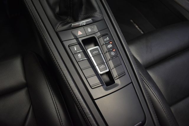 2018 Porsche 718 Boxster GTS 2018 Porsche 718 Boxster GTS