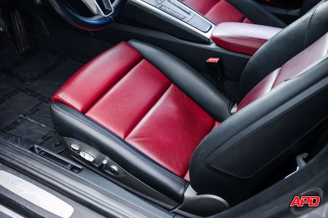 2018 Porsche 718 Cayman GT4RS STYLE