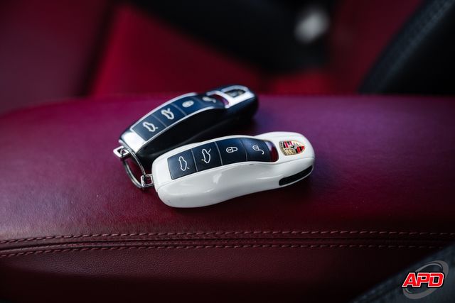 2018 Porsche 718 Cayman GT4RS STYLE 2018 Porsche 718 Cayman GT4RS STYLE