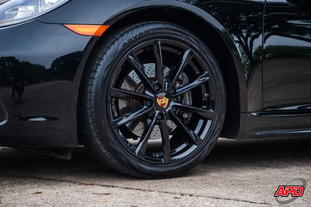 2018 Porsche 718 Cayman 2018 Porsche 718 Cayman