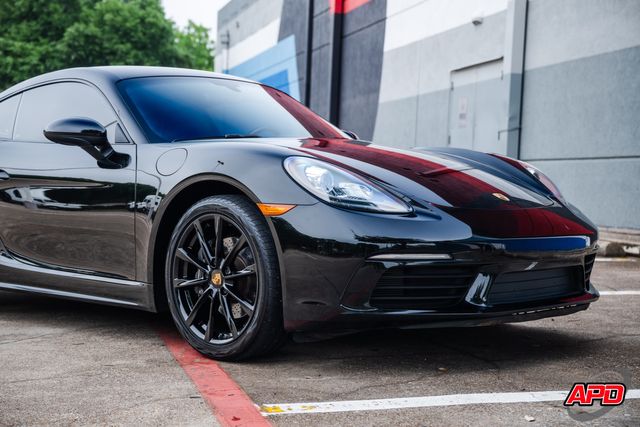 2018 Porsche 718 Cayman 2018 Porsche 718 Cayman