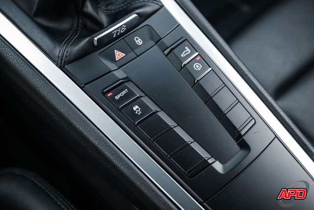 2018 Porsche 718 Cayman 2018 Porsche 718 Cayman