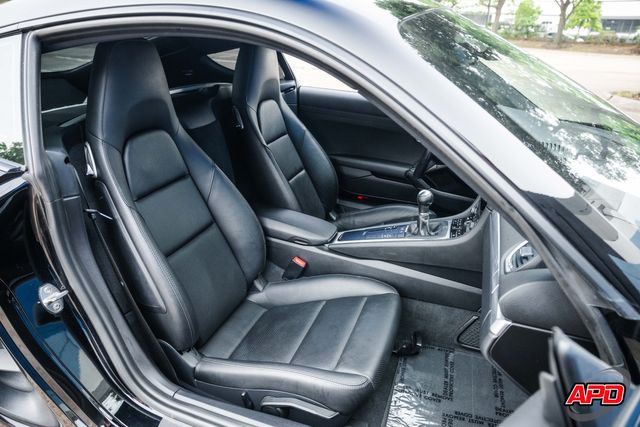 2018 Porsche 718 Cayman 