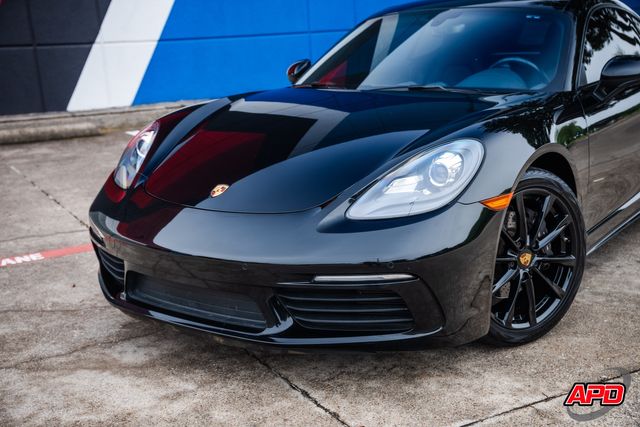 2018 Porsche 718 Cayman 2018 Porsche 718 Cayman